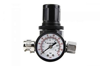 Регулятор давления пневматический с манометром и адаптером 1/4 0-12 бар; WESTER, 816-004